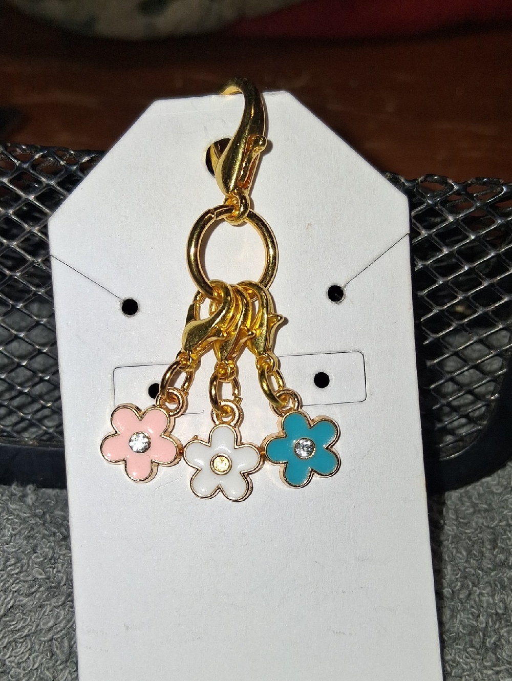 Gold Floral Keycharm